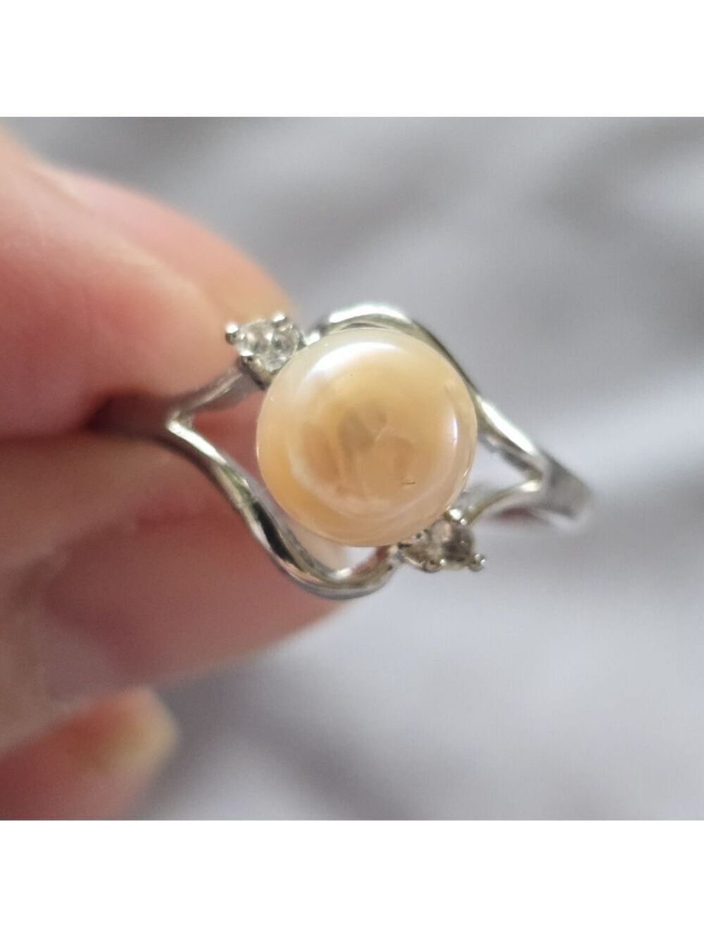 Elegant Silver and Cream Faux Pearl Ring